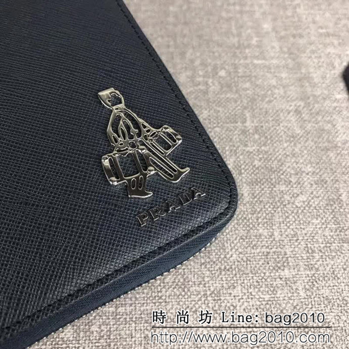 PRADA普拉達 專櫃最新爆款 十字紋牛皮 男士大號單拉鏈錢包 2ML188 DD1876